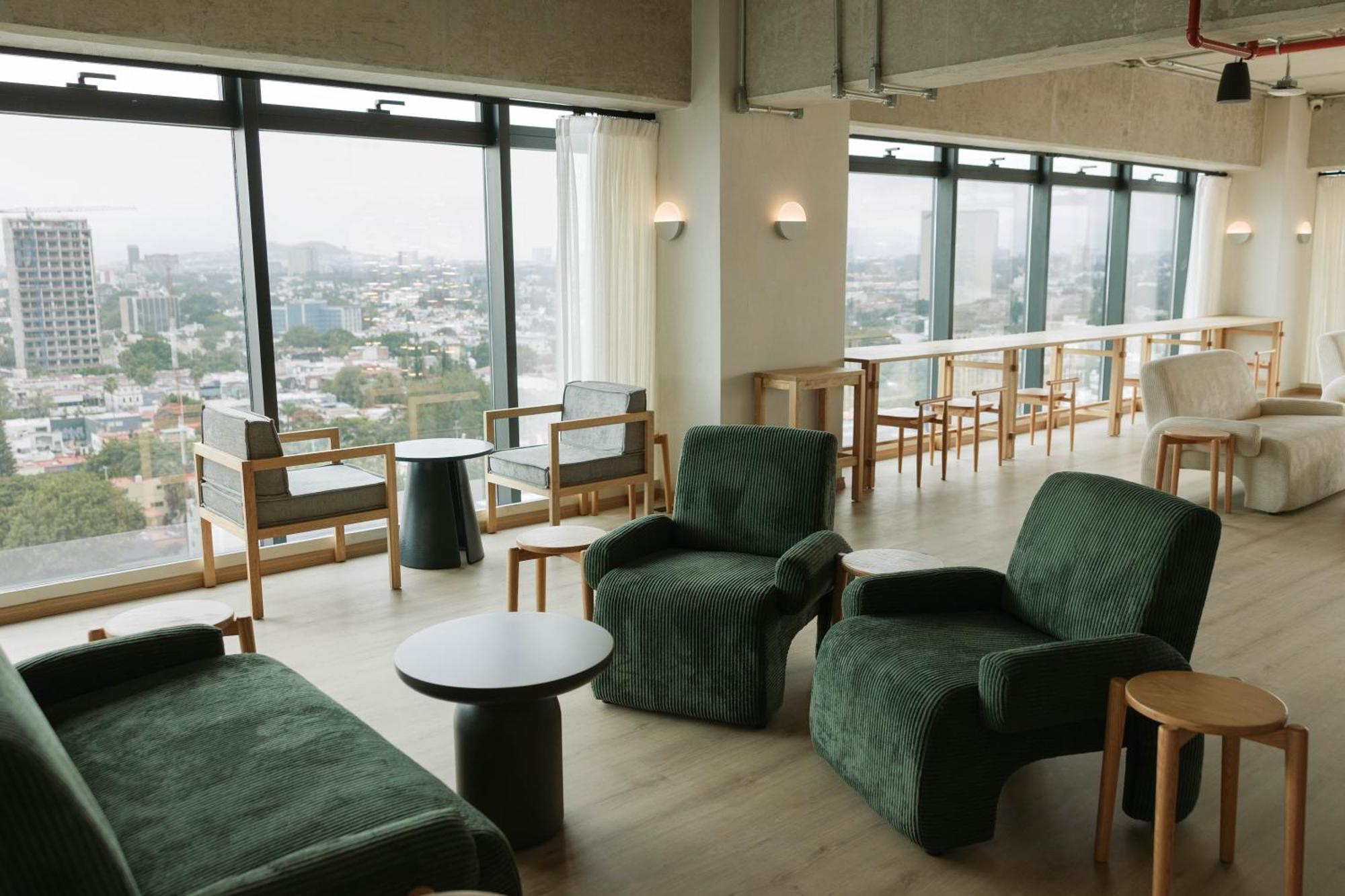 Aparthotel Mutuo Vive Guadalajara Exterior foto